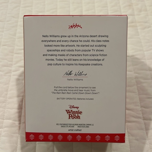 Hallmark 2017 Pooh A Blustery Day Magic Ornament - Picture 4 of 9